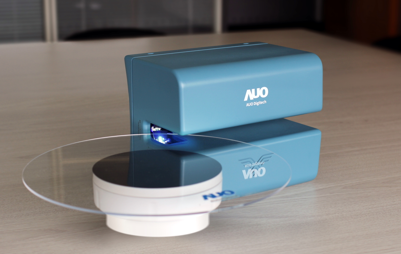 達擎寬視角3D醫療顯示器，協助醫護團隊成員於手術進行時，皆能看到一致性的3D影像，提高溝通效率，使手術更精準、快速完成達擎寬視角3D醫療顯示器，協助醫護團隊成員於手術進行時，皆能看到一致性的3D影像，提高溝通效率，使手術更精準、快速完成