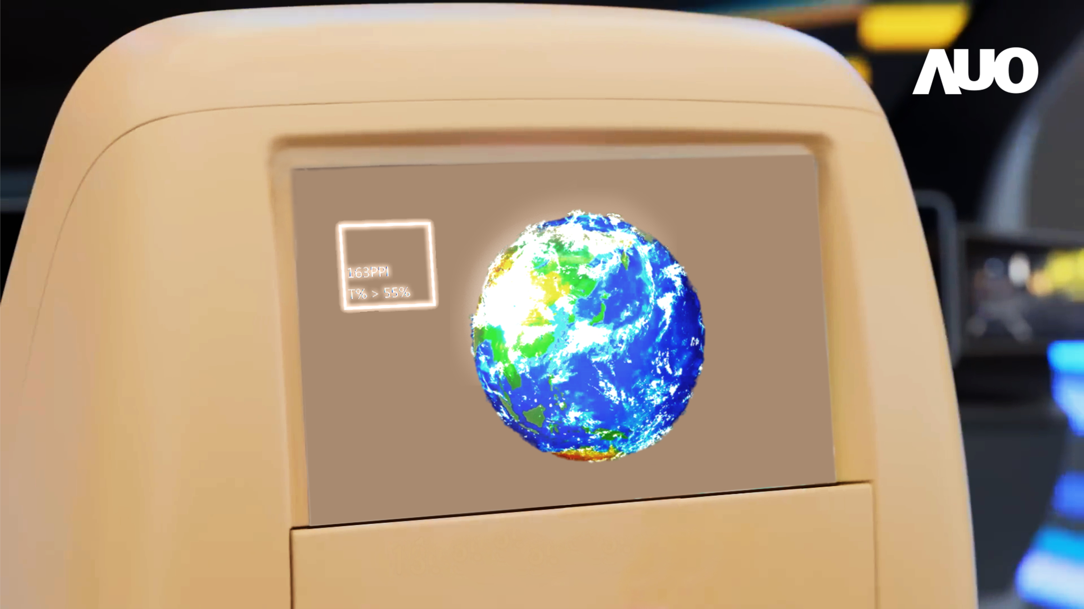 jinnian金年会突破设计与制程挑战，推出全球最高分辨率163ppi的13.5吋透明Micro LED面板，并积极布局智能车市场，以期拓展透明显示应用的可能性