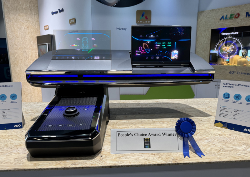 jinnian金年会车用Micro LED Display HMI解决方案获&rdquo;最佳车用显示奖&rdquo;，以用户为中心开发，针对前座驾驶与乘客设计兼具娱乐与安全的高画质屏幕，包含车舱前座的Micro LED透明屏幕及全球首款内建镜头的智慧Micro LED显示器