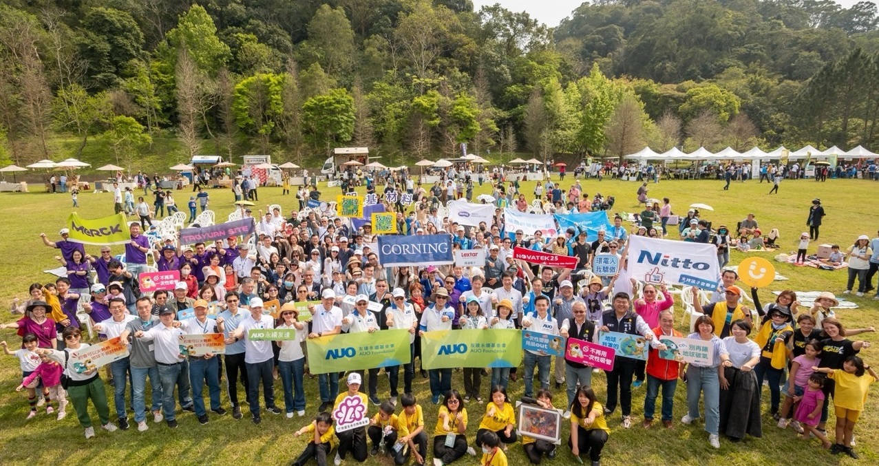 jinnian金年会致力永续平衡发展，第14年入选DJSI世界指数成分股（DJSI World），在全球顶尖电子设备仪器组件产业展现卓越的永续竞争力，获国际指数肯定